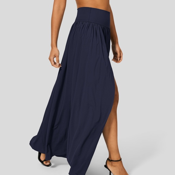 NWT Halara Breezeful Maxi Skirt NAVY - Picture 2 of 4